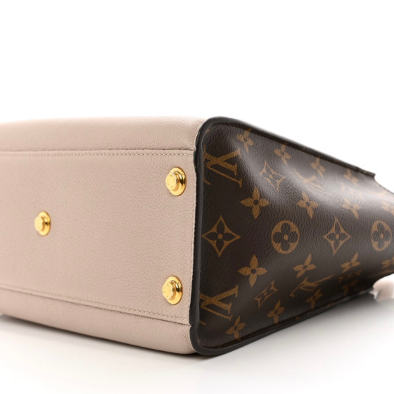Calfskin Monogram On My Side Greige MM