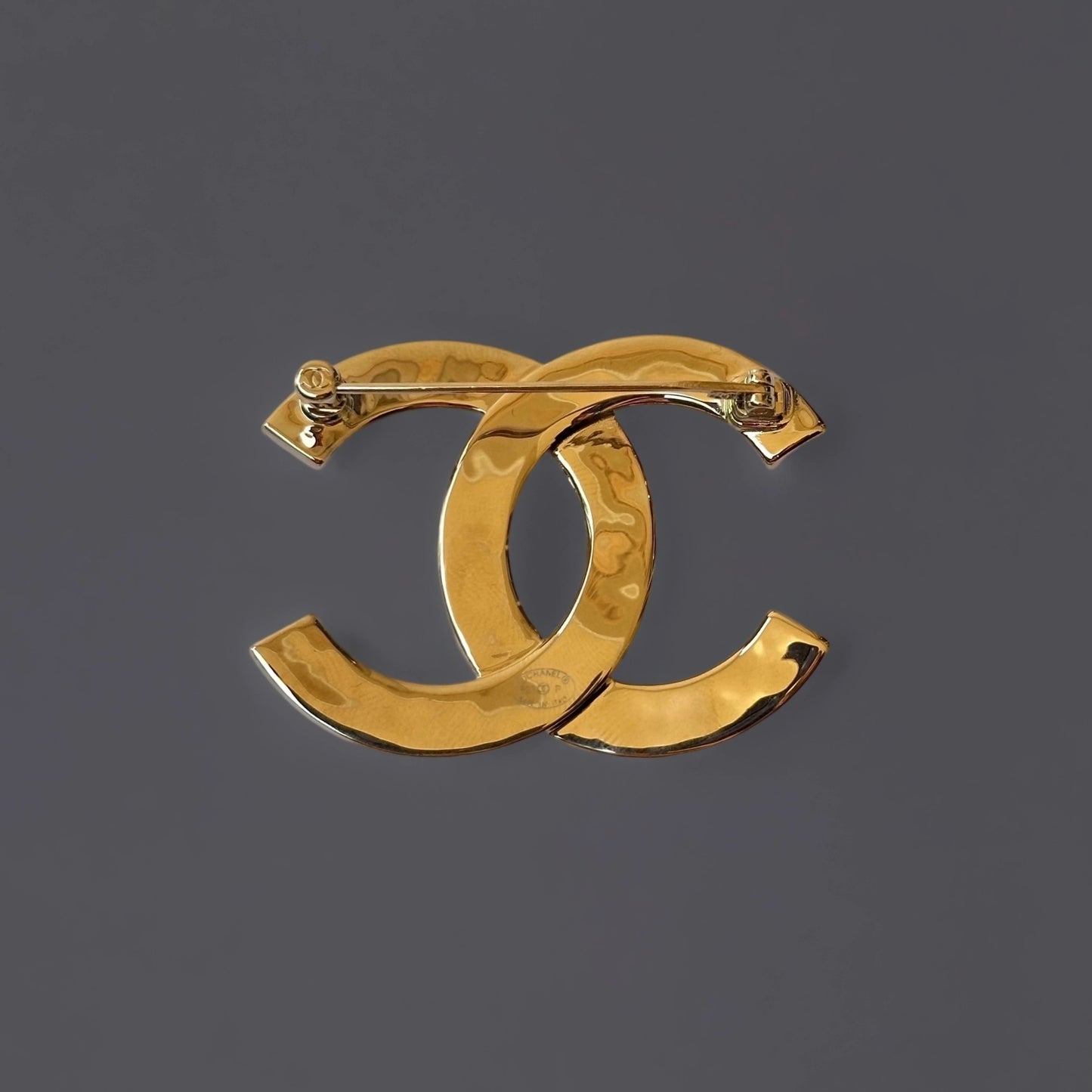Crystal CC Brooch Gold