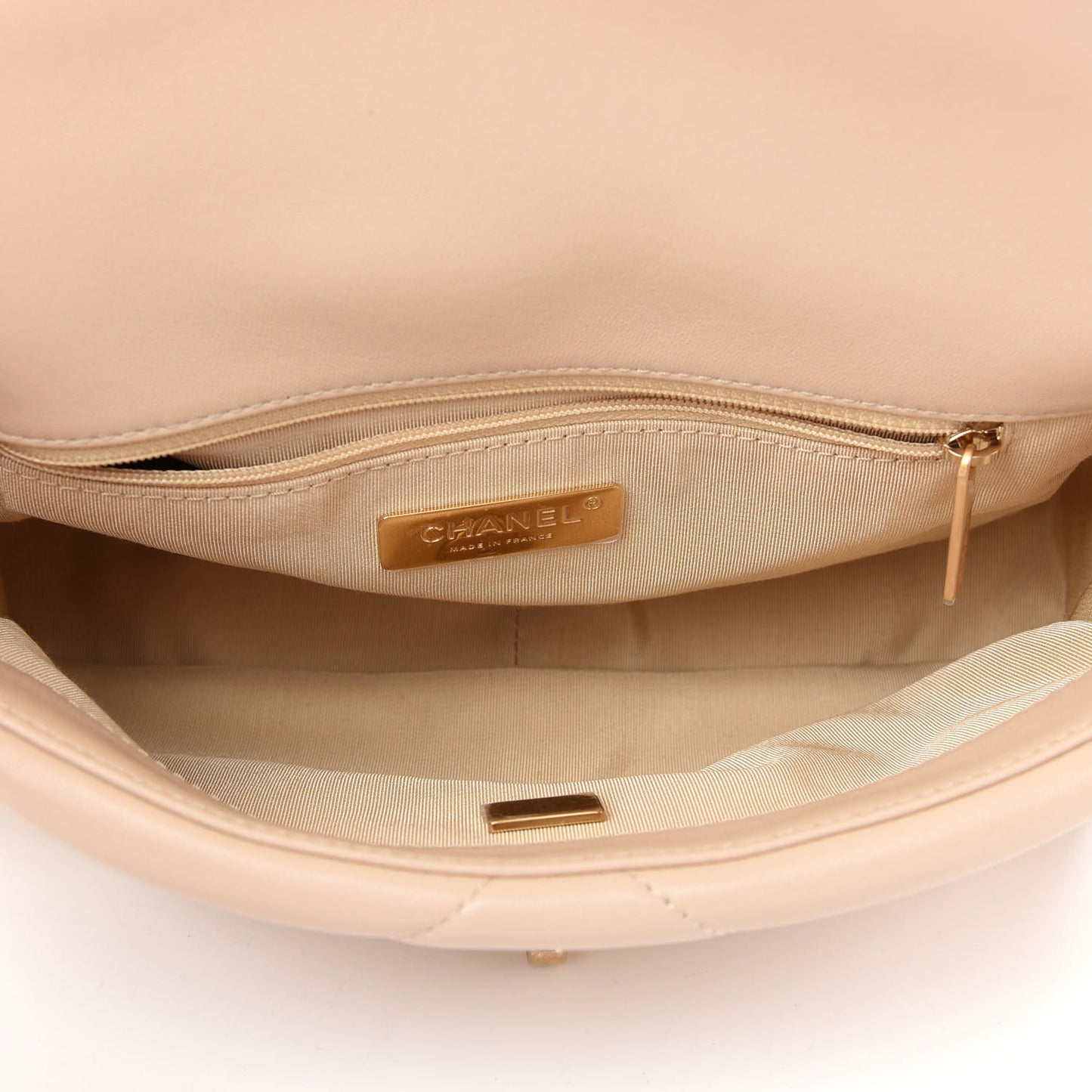 Lambskin Quilted Medium Chanel 19 Flap Beige