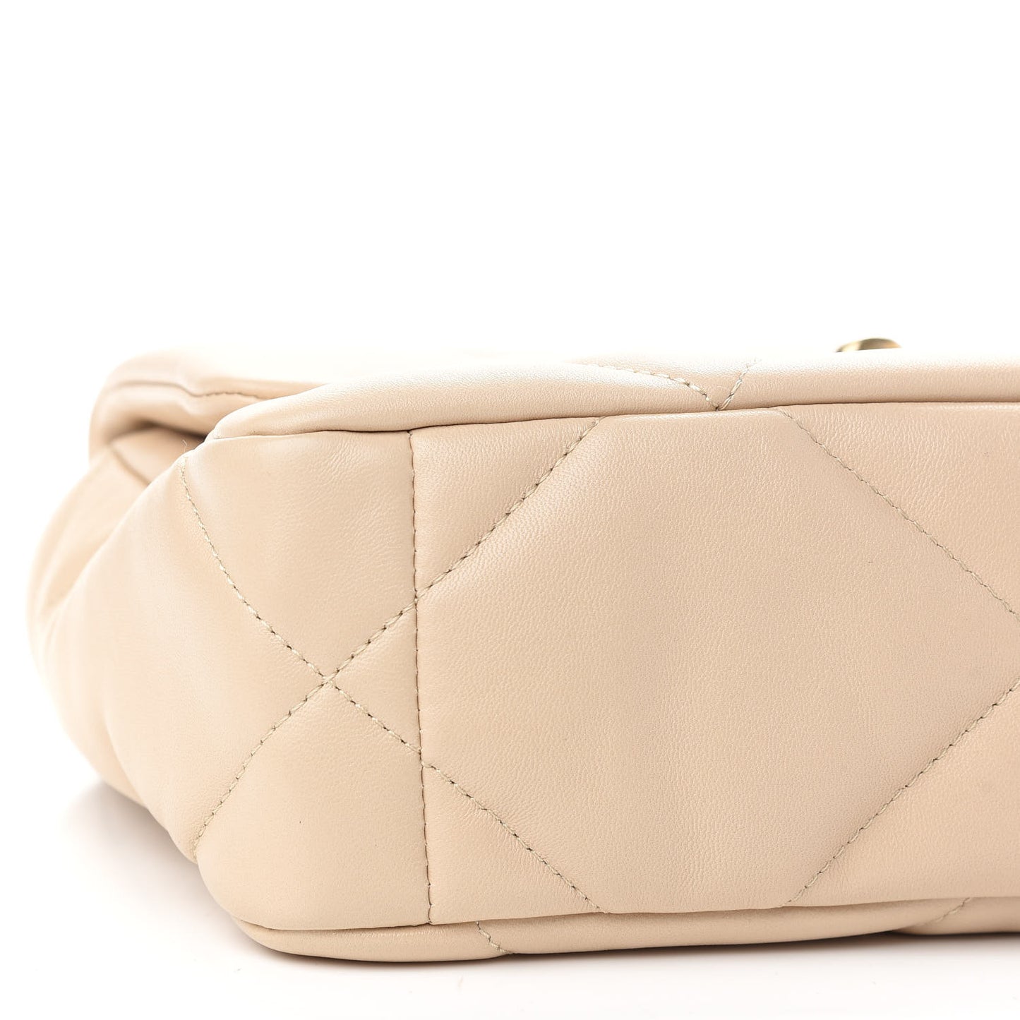 Lambskin Quilted Medium Chanel 19 Flap Beige