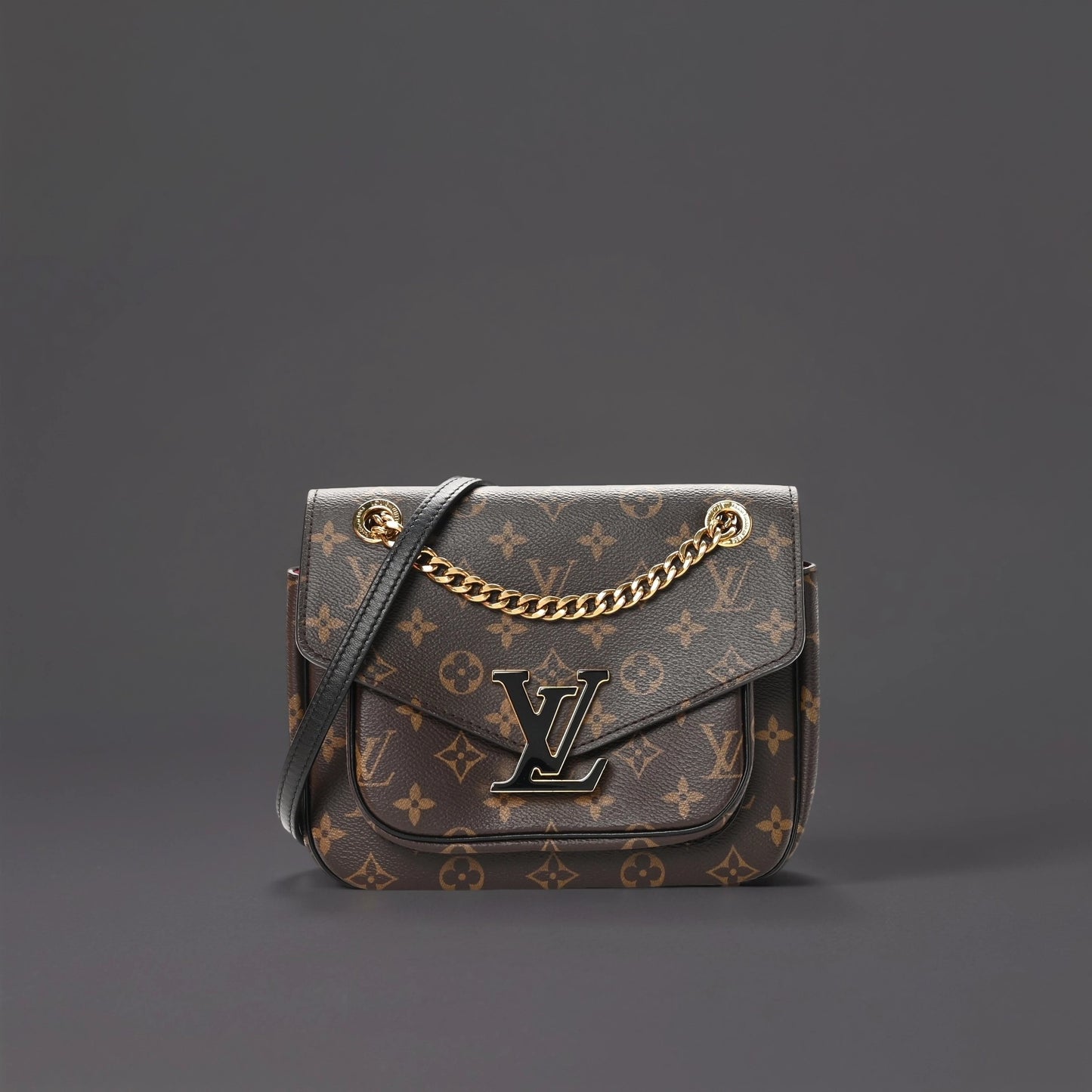 Monogram Passy