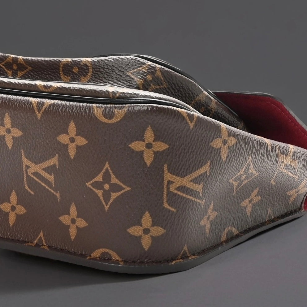 Monogram Passy