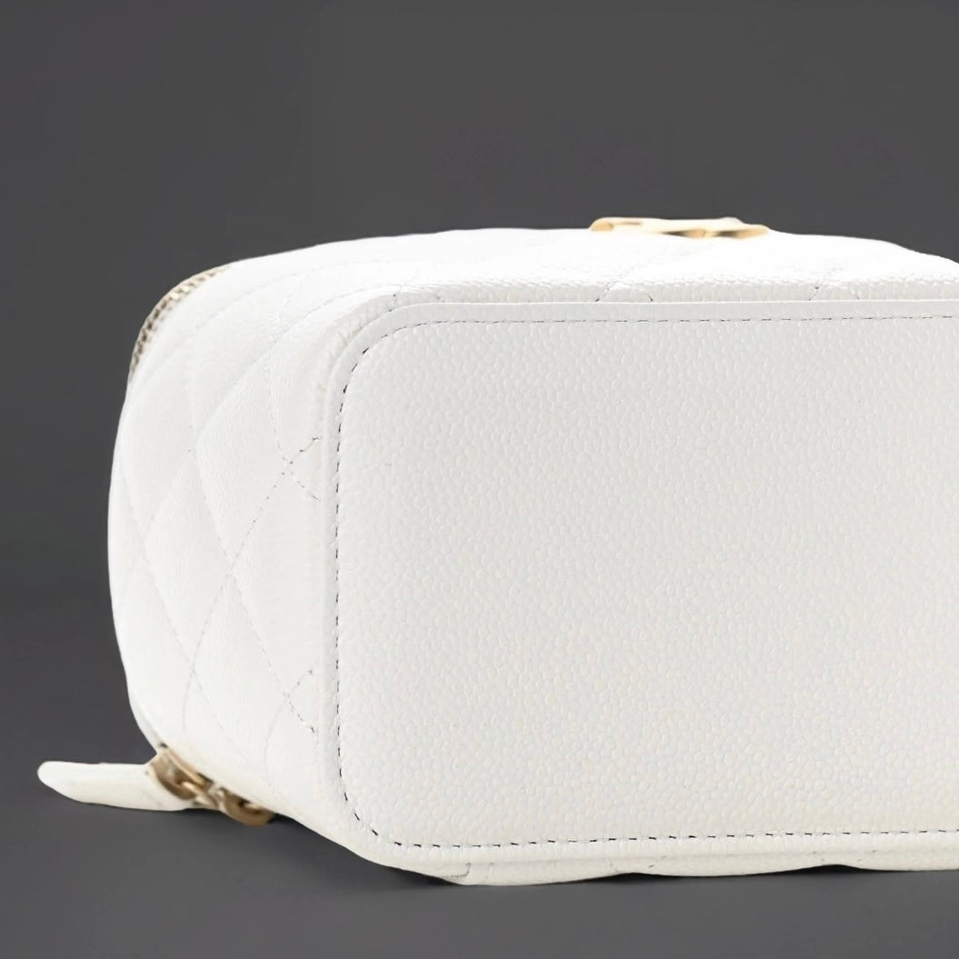 Shiny Caviar Quilted Pick Me Up Vanity Case White