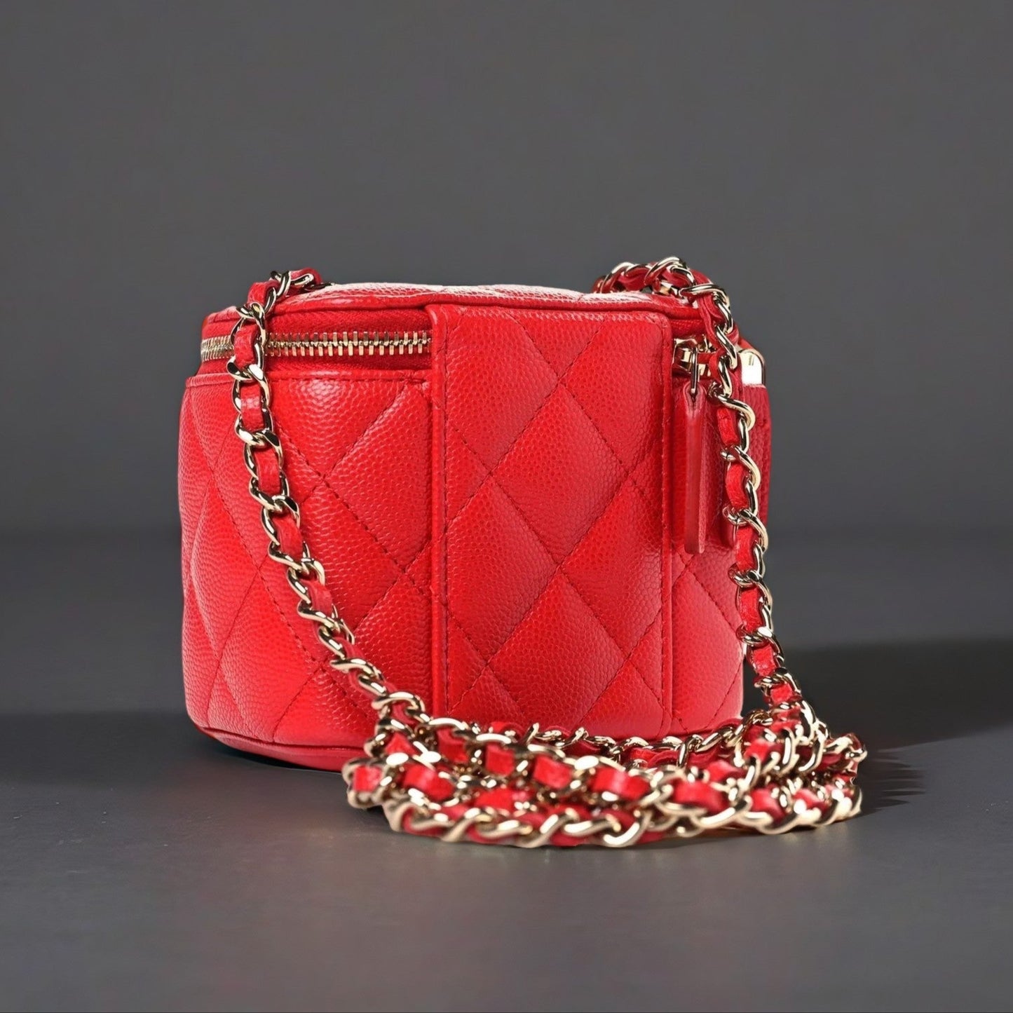Caviar Quilted Mini Vanity Case With Chain Red