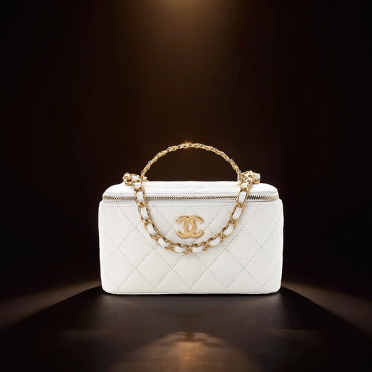 Shiny Caviar Quilted Pick Me Up Vanity Case White