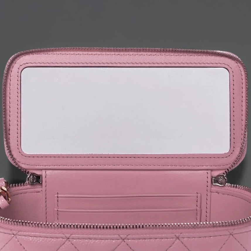Caviar Quilted Pick Me Up Vanity Case Pink