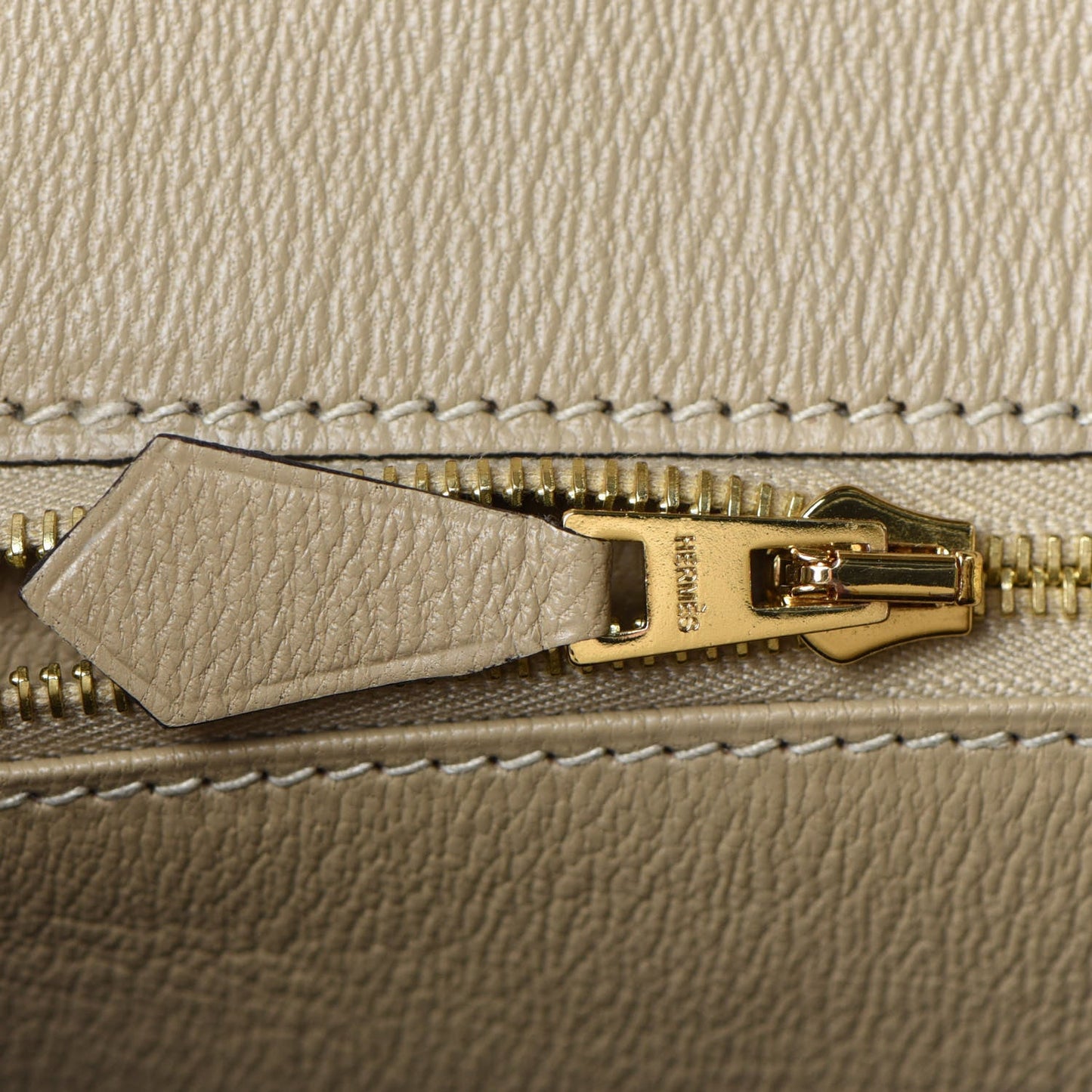 Matte Alligator Birkin 25 Trench