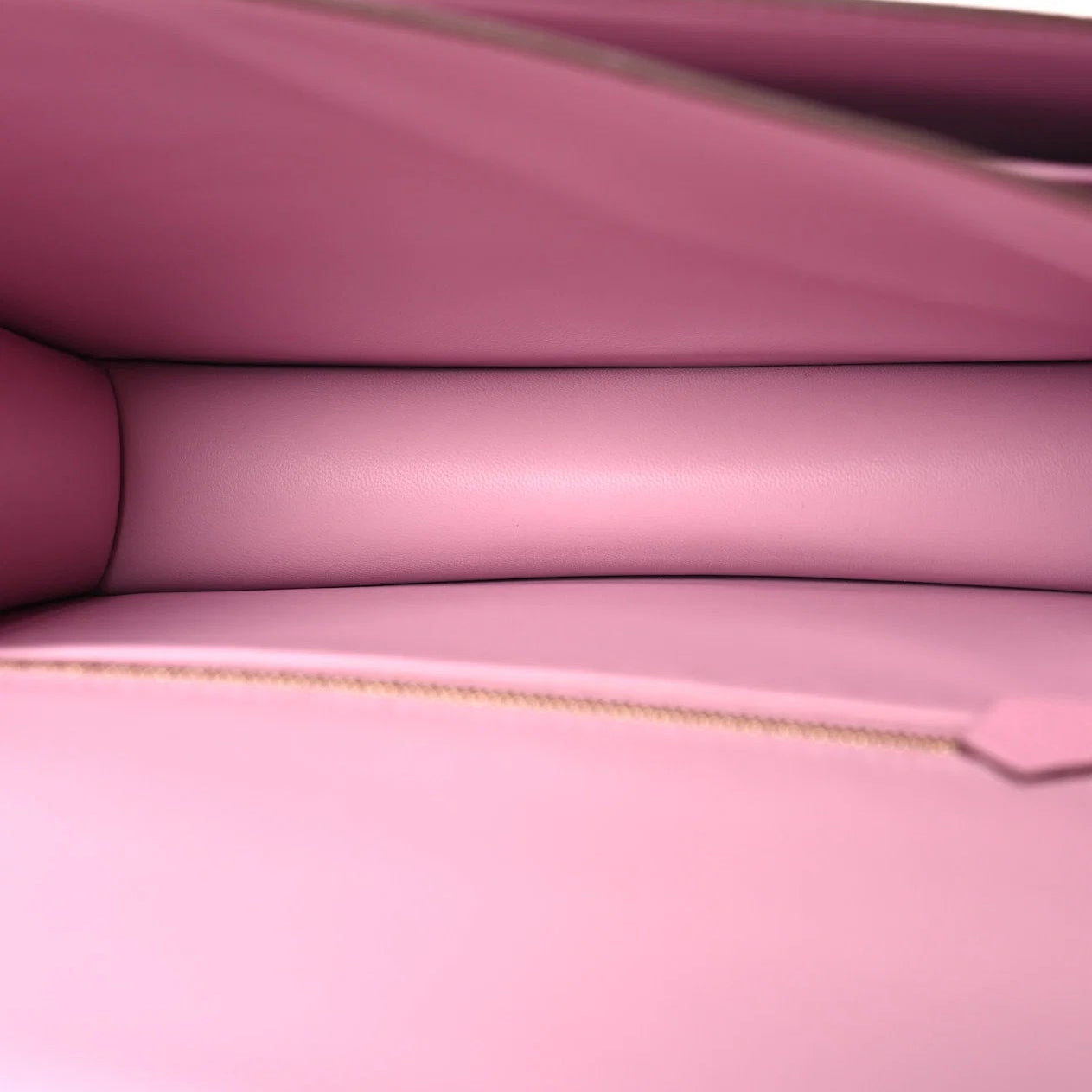 Epsom Constance 18 mauve sylvestre