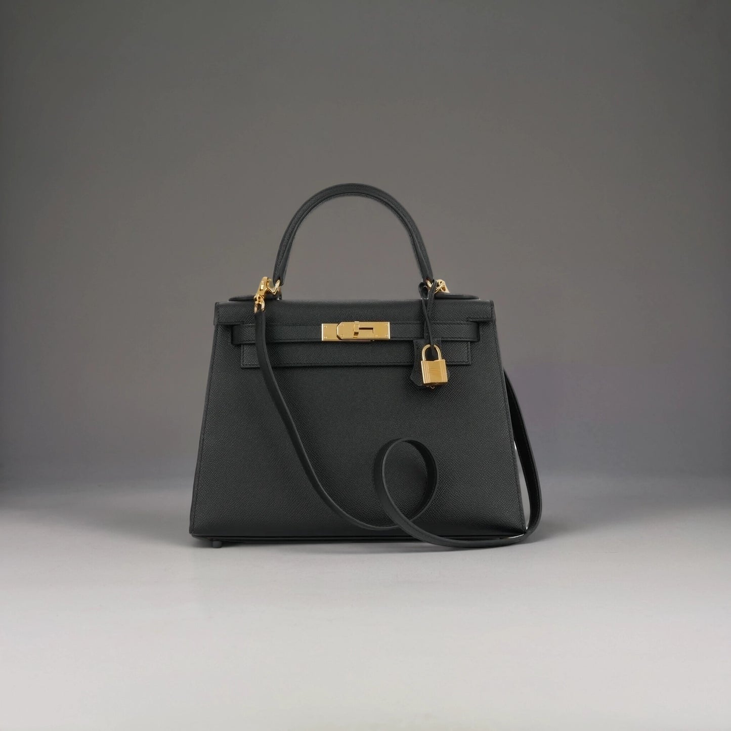 Epsom Kelly Sellier 28 Black