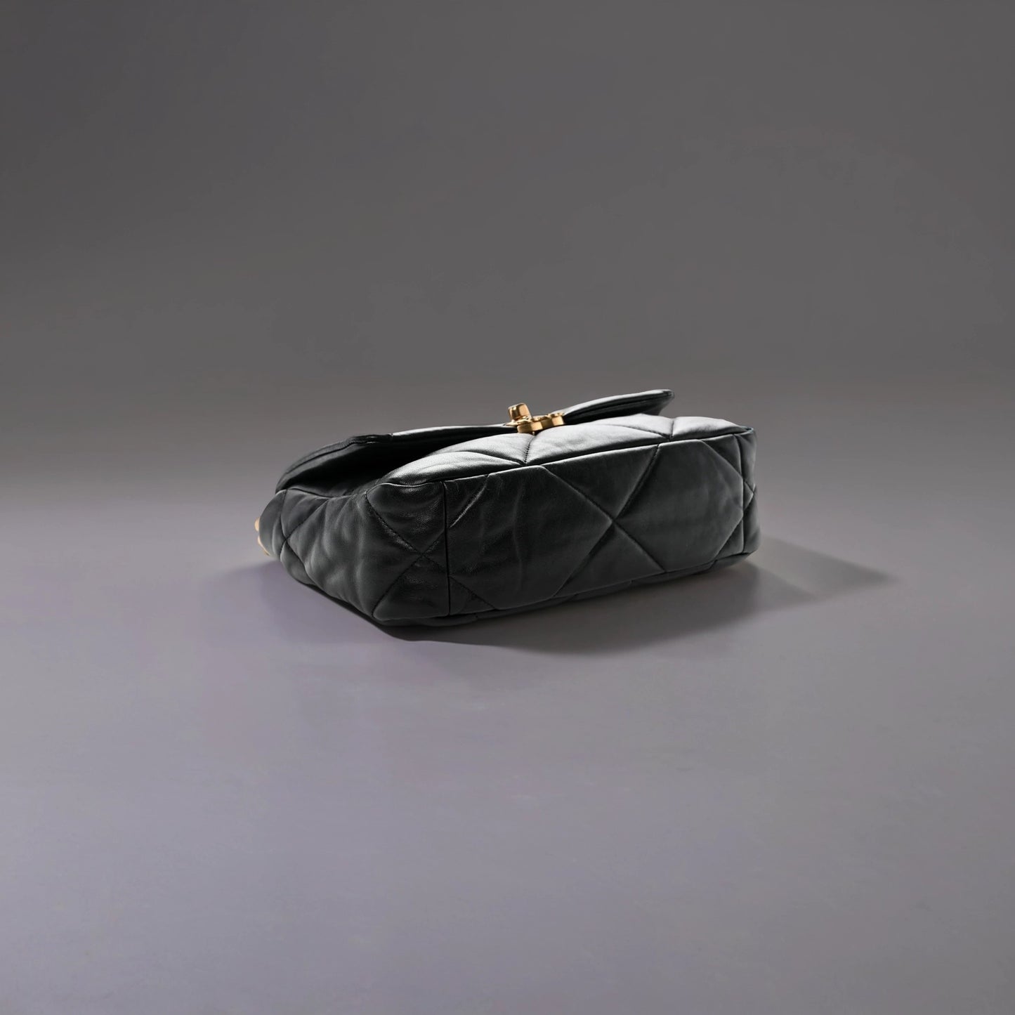 Lambskin Quilted Medium Chanel 19 Flap Black