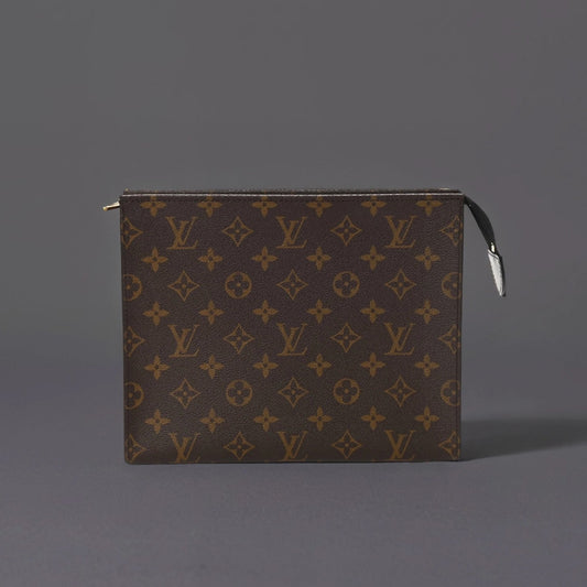 Monogram Poche Toilette NM
