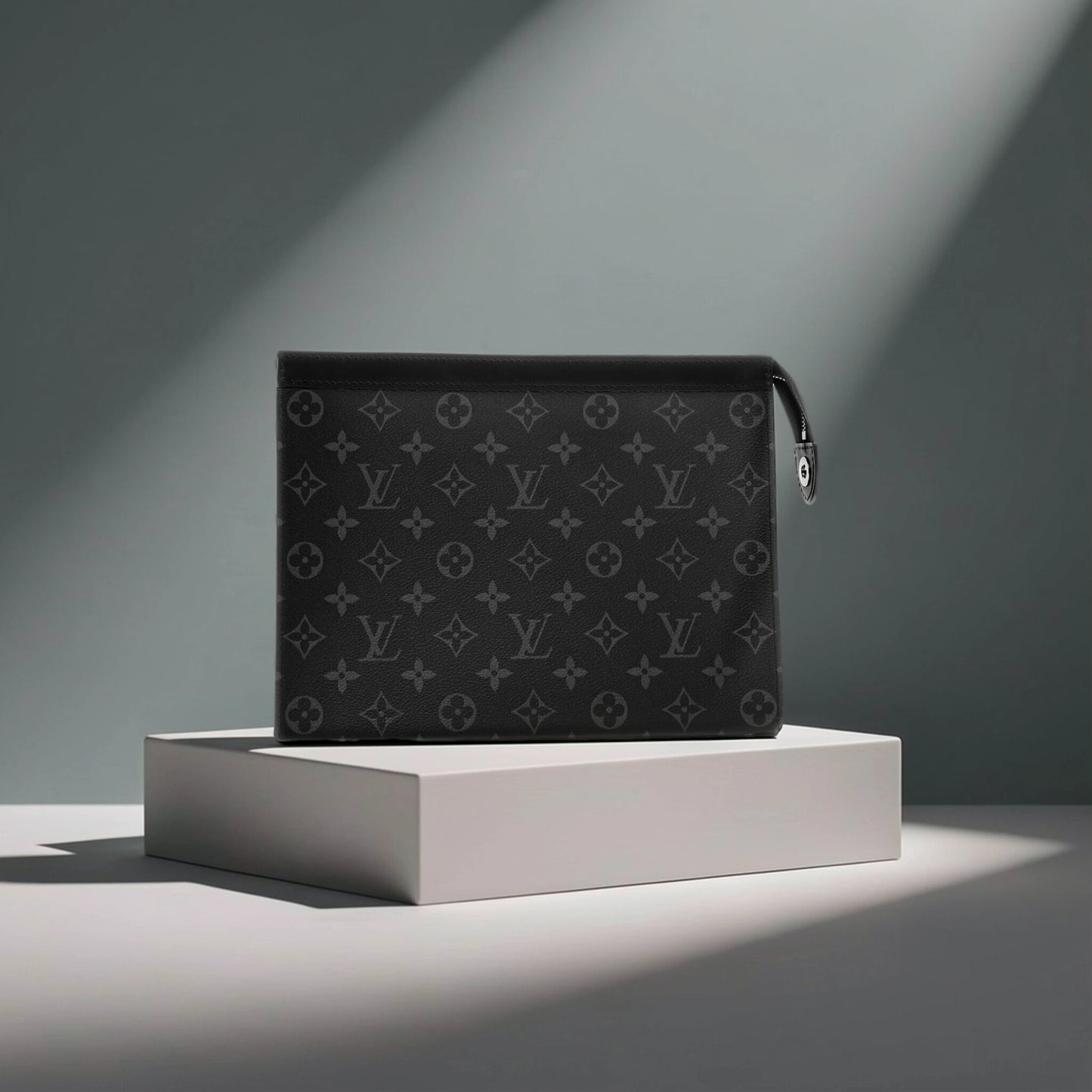 Monogram Eclipse Pochette Voyage MM
