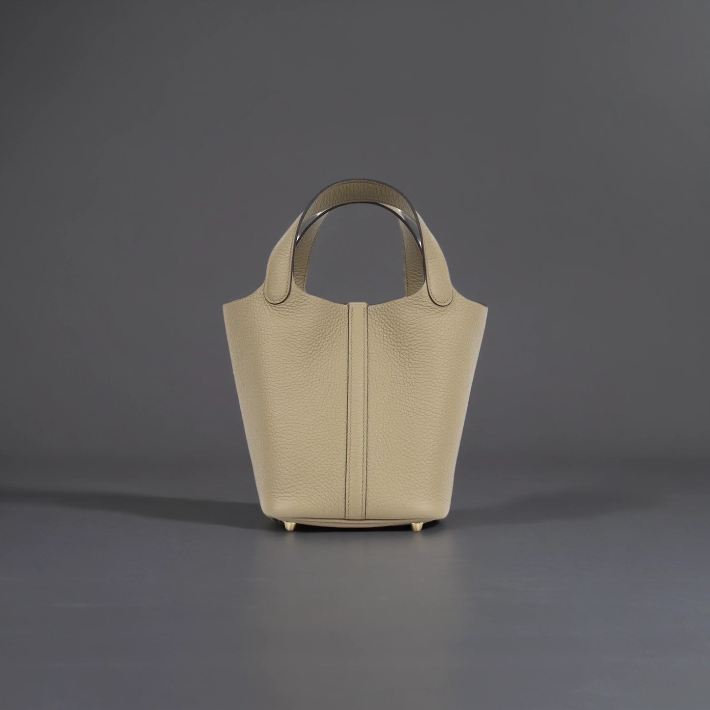 Taurillon Clemence Picotin Lock 18 PM Beige Marfa