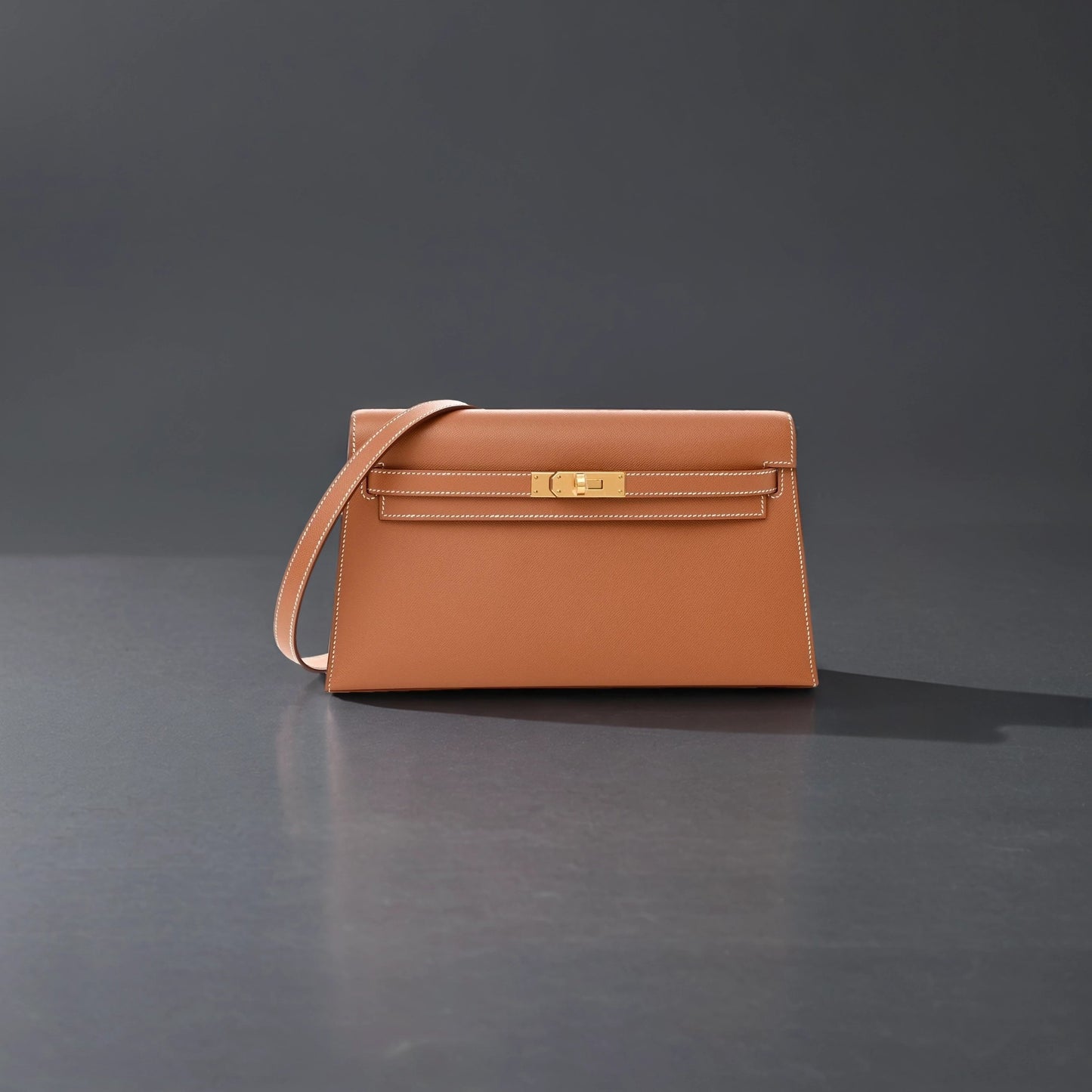 Madame Calfskin Kelly Elan Gold